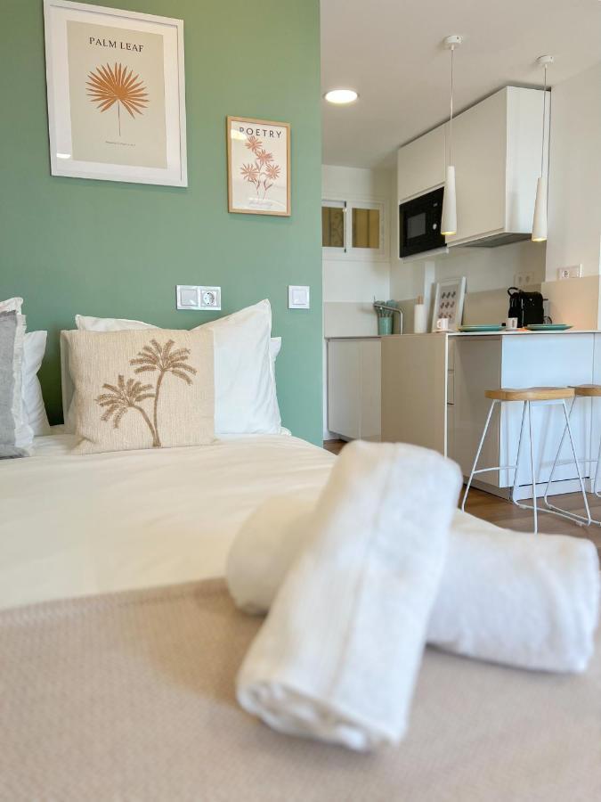 Cozy Studio With Sea Views Benalmádena Exterior photo