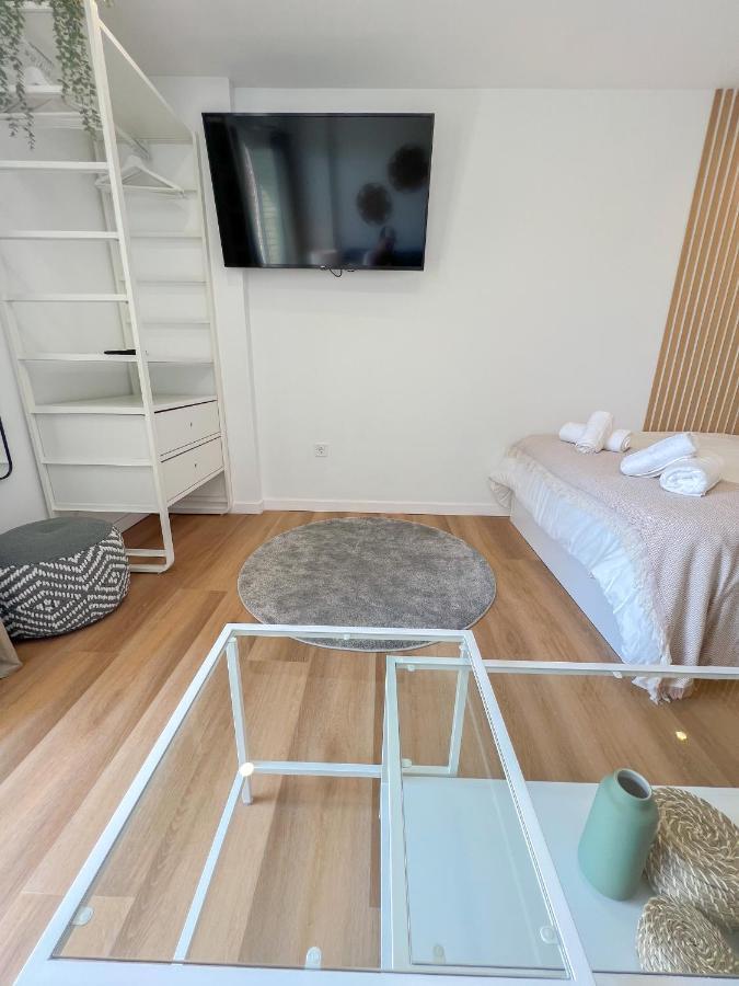 Cozy Studio With Sea Views Benalmádena Exterior photo